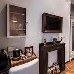 Vite 4* Rome
